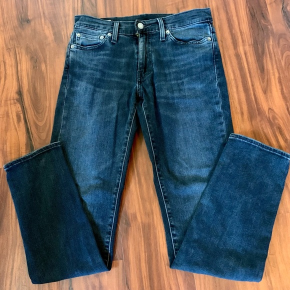 Levi's Other - LN MENS LEVI’S PREMIUM JEANS. CLASSIC 5 POCKET DESIGN.